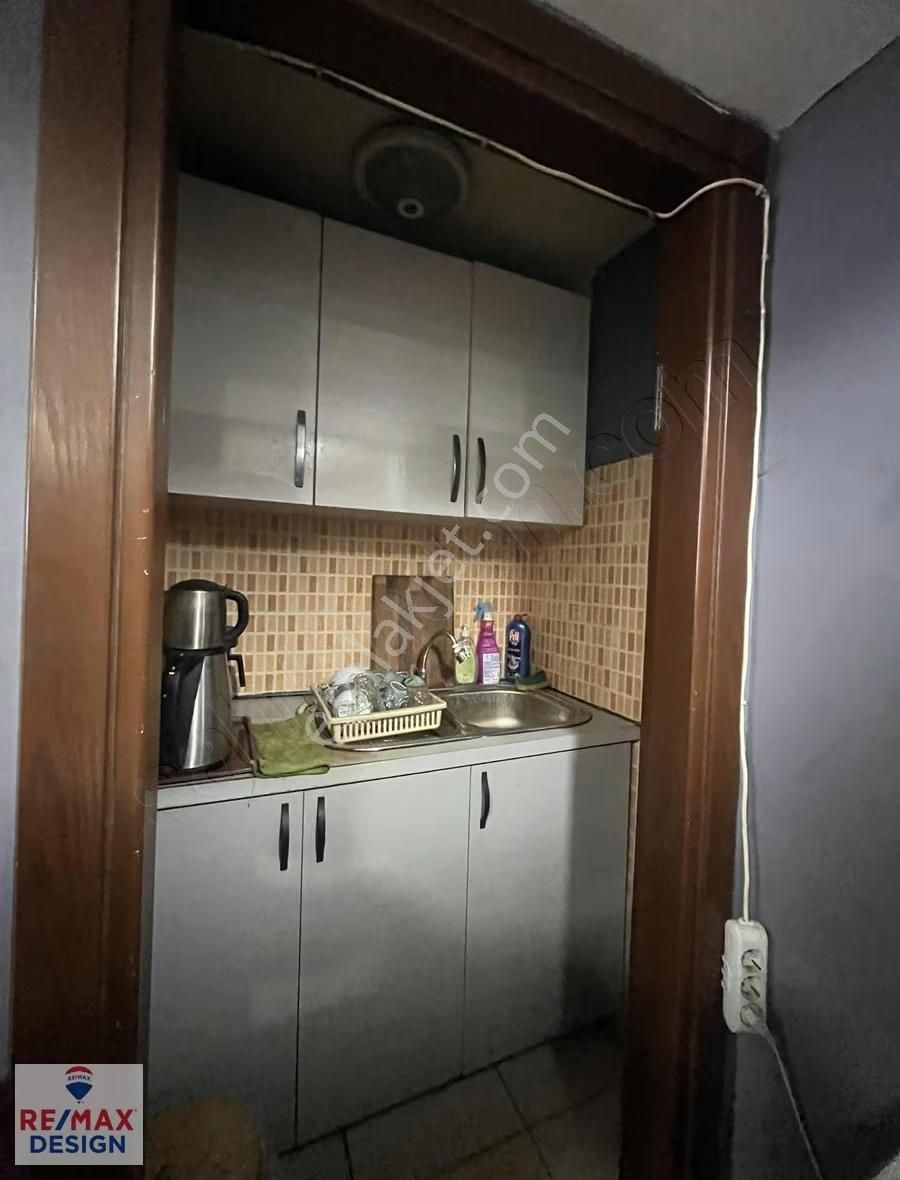 Sakarya Marangozlar Sanayide Satılık Dükkan Remax Desıgnden - Görsel 18