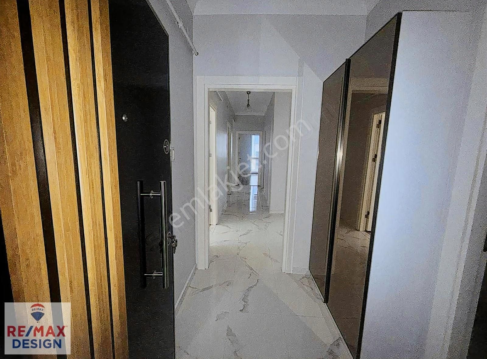 Remax Desıgn Sun Garden City'de Satılık Daire - Görsel 24