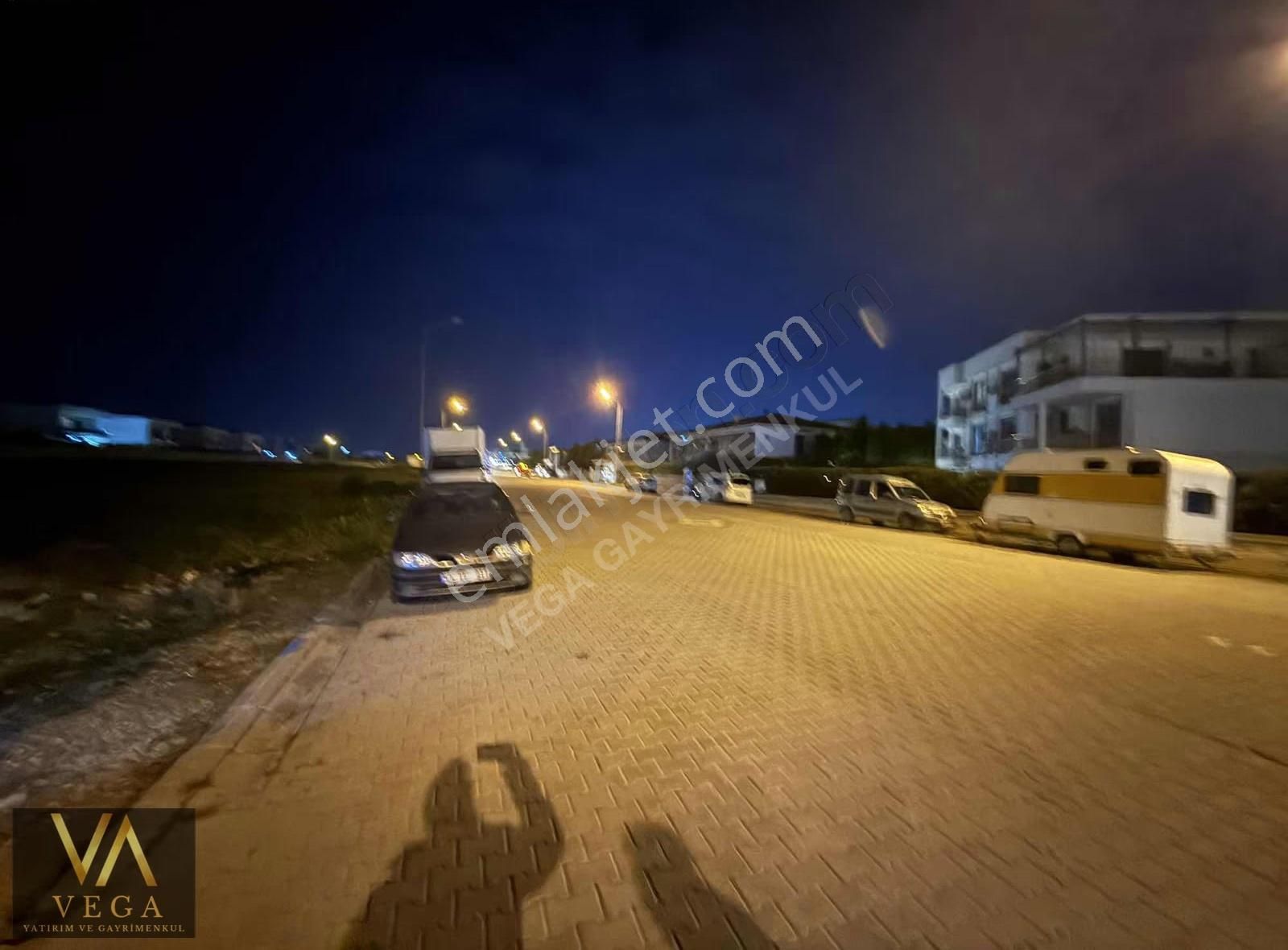 Muradıye Villalae Bölgesinde Site İçinde 2+1 Yüksek Giriş - Görsel 4