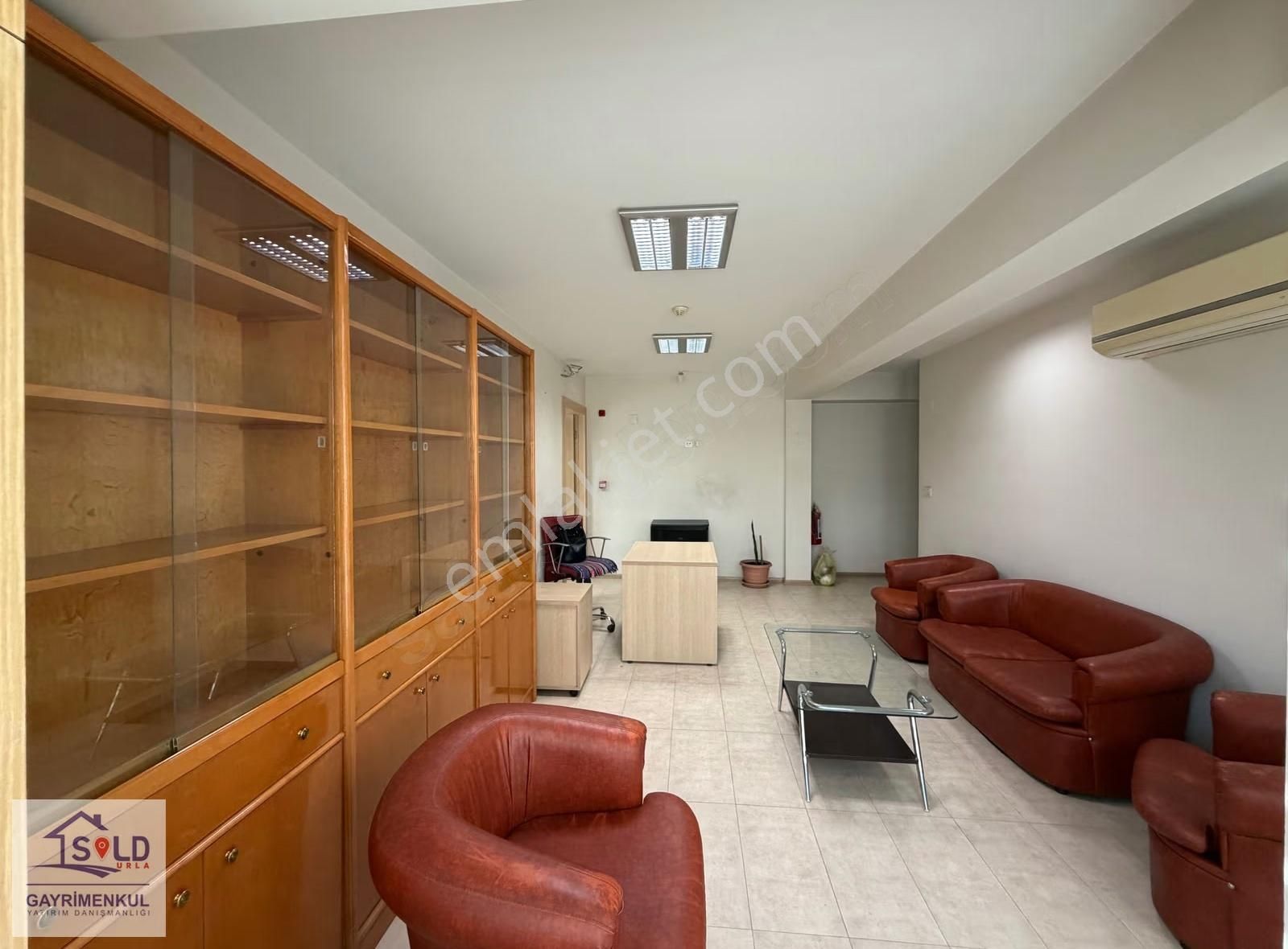 Urla Plaza İş Hanı' Nda Kiralık İş Yeri - Görsel 18