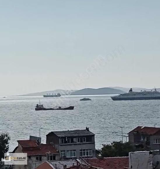 Deniz Manzaralı Balkonlu Cadde Üstünde Satılık 2+1 Daire - Görsel 18