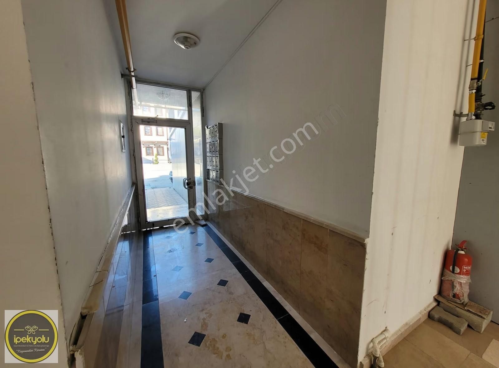 İpekyolu Gayrimenkul Den Kurtuluş 2+1 Eşyalı Kiralık Daire - Görsel 13