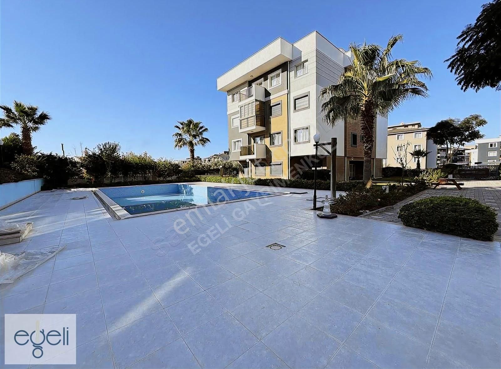 Davutlar Da Havuzlu Sitede Kapalı Mutfak Lüx 2+1 Daire Fırsatttt - Görsel 4