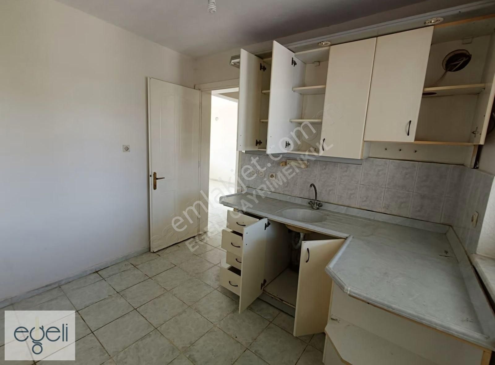 Kuşadası Kadıkalesi Plaja İlk Site Satılık Yazlık Villa.... - Görsel 31