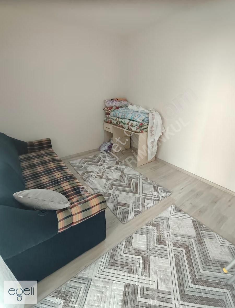 Davutlar Merkez De 3+1 Köşe Konum Daire - Görsel 9