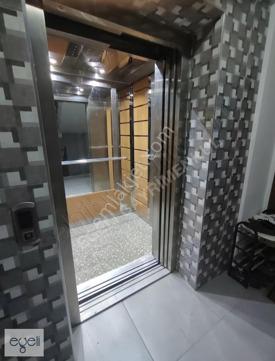 Davutlar Merkez De 3+1 Köşe Konum Daire - Görsel 21