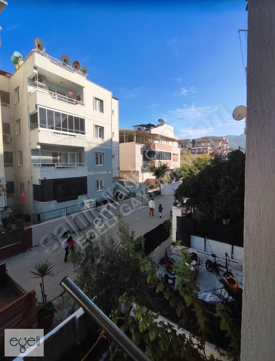 Davutlar Merkez De 3+1 Köşe Konum Daire - Görsel 12