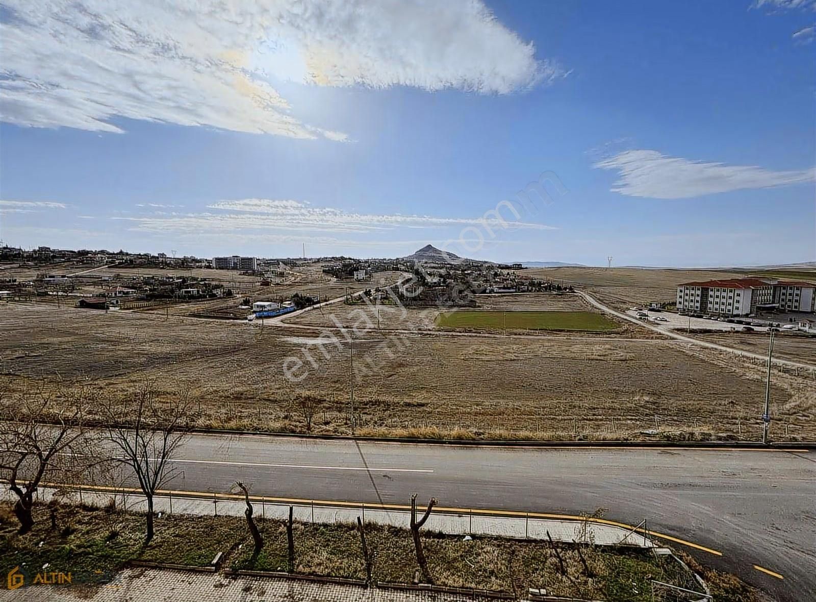 Şentepe Toki Konutlarında Ara Kat 3+1 Satılık Daire - Görsel 2