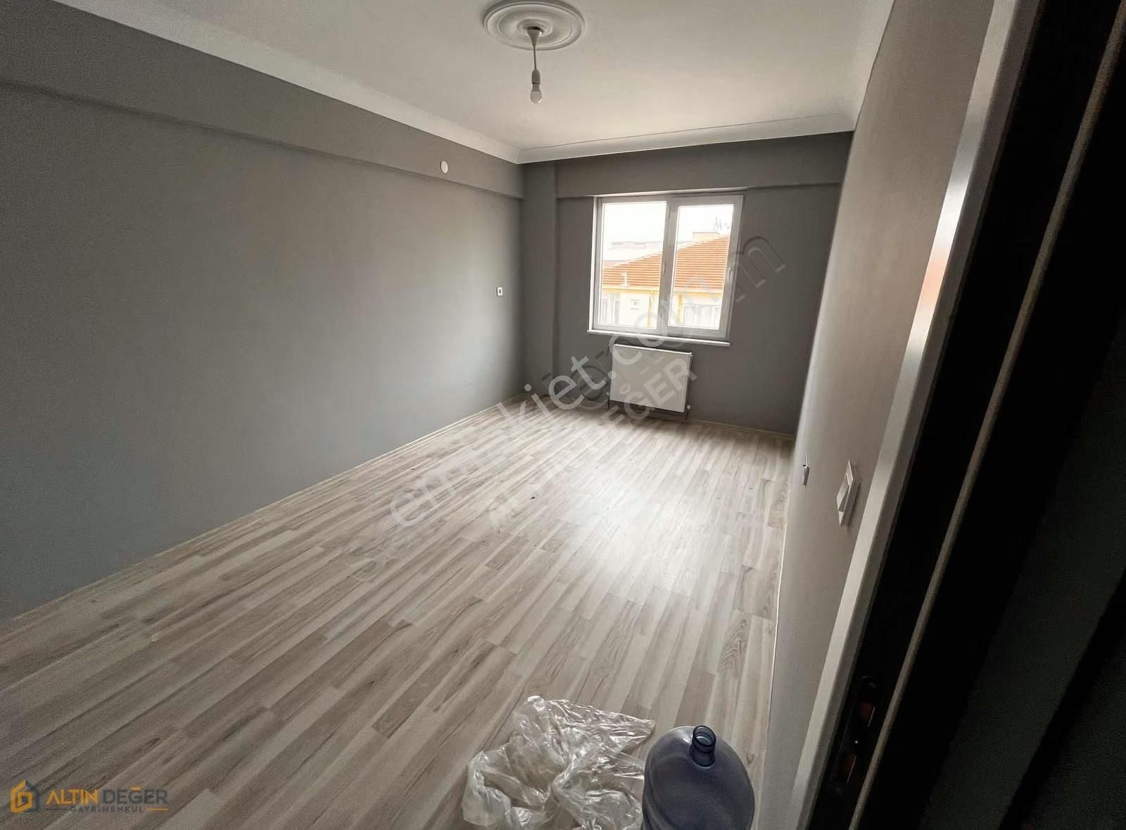 İstiklal Mahallesin De Kiralık Daire - Görsel 7