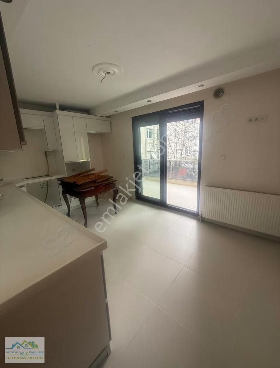 Klc Den Bahçelievler Mahallesinde Ara Kat 3+1 140 M² Daire - Görsel 15