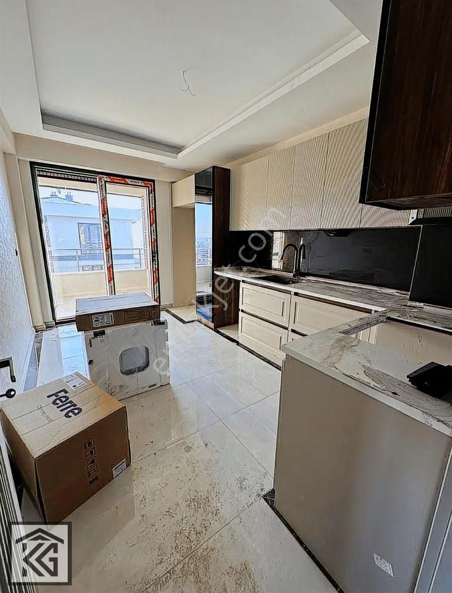 Kocalardan Merma Uluğbeyde Pera Palacede Lüxs Geniş Köşe 3+1 - Görsel 10