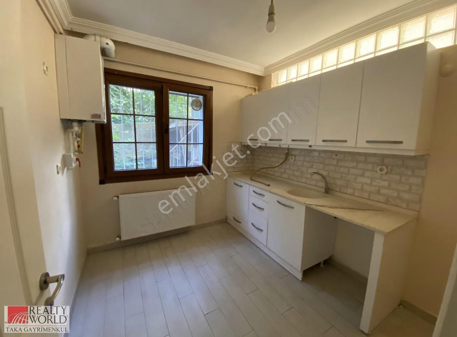 Bostancıda Ktü Ve Farabi Hastanesine Yakın 2+1 Kiralık Daire - Görsel 7