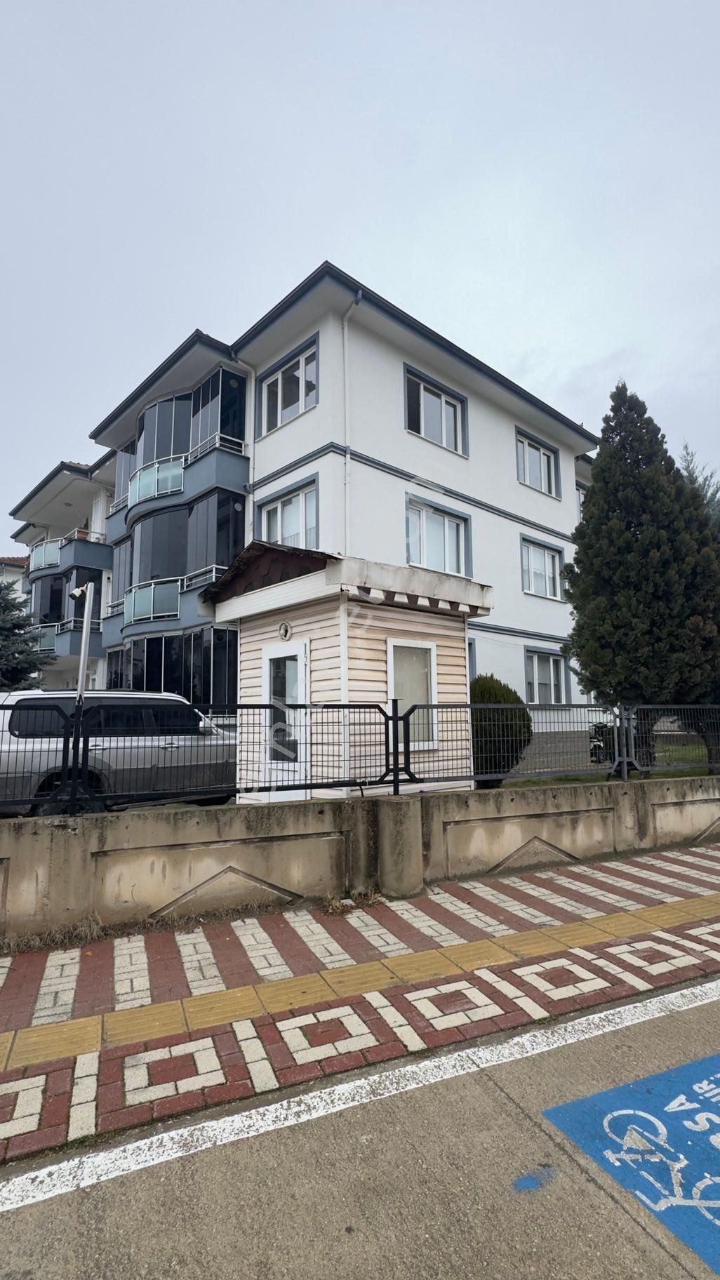 Aydınlık Emlak’tan Alanyurt Yeni Mahallede Site İçi Satılık 3+1 Geniş Ferah Manzaralı Daire - Görsel 22