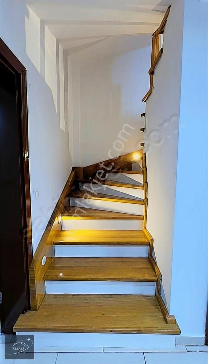Galaksi Gayrimenkulden 6+1 Serdivanın En İyi Lokasyonunda Villa - Görsel 13