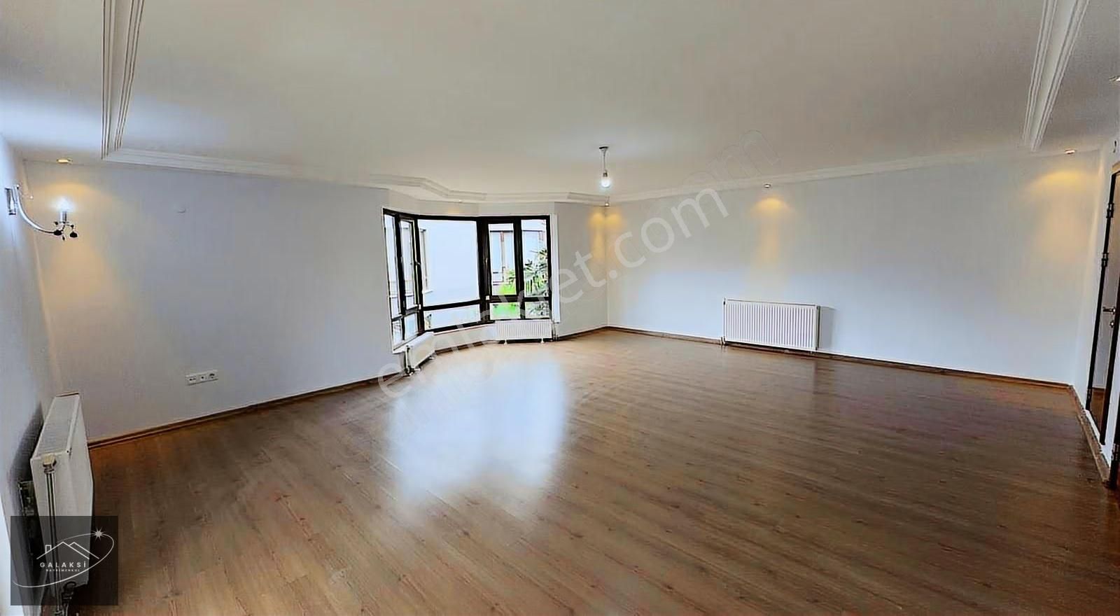 Galaksi Gayrimenkulden 6+1 Serdivanın En İyi Lokasyonunda Villa - Görsel 14