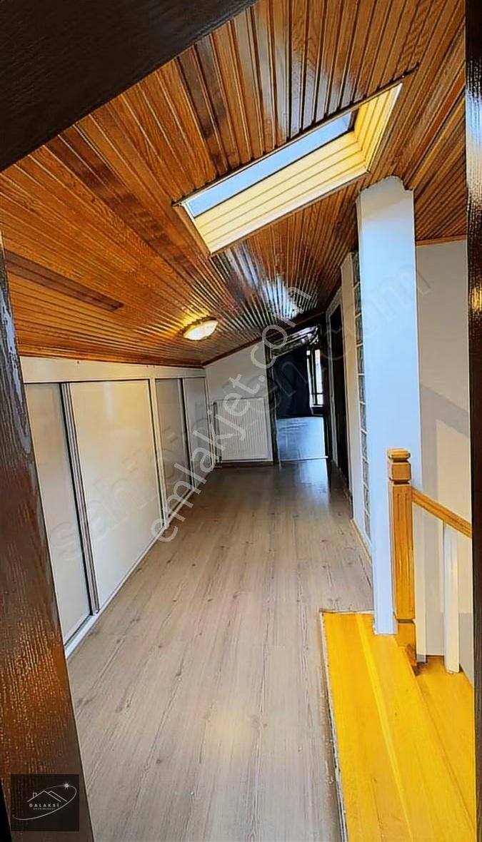 Galaksi Gayrimenkulden 6+1 Serdivanın En İyi Lokasyonunda Villa - Görsel 32