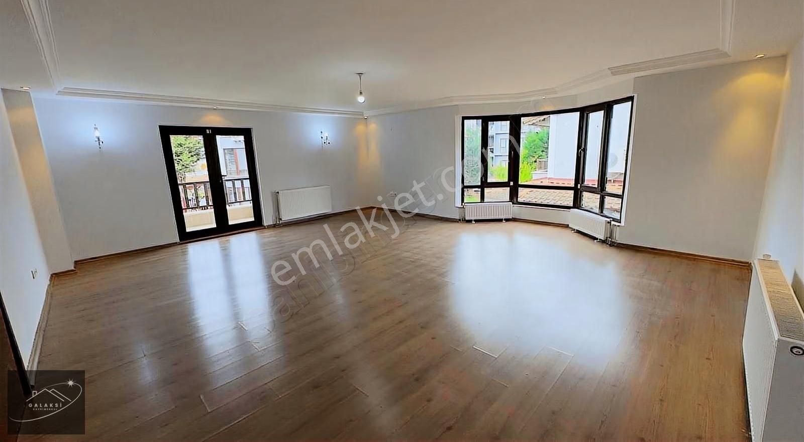 Galaksi Gayrimenkulden 6+1 Serdivanın En İyi Lokasyonunda Villa - Görsel 22