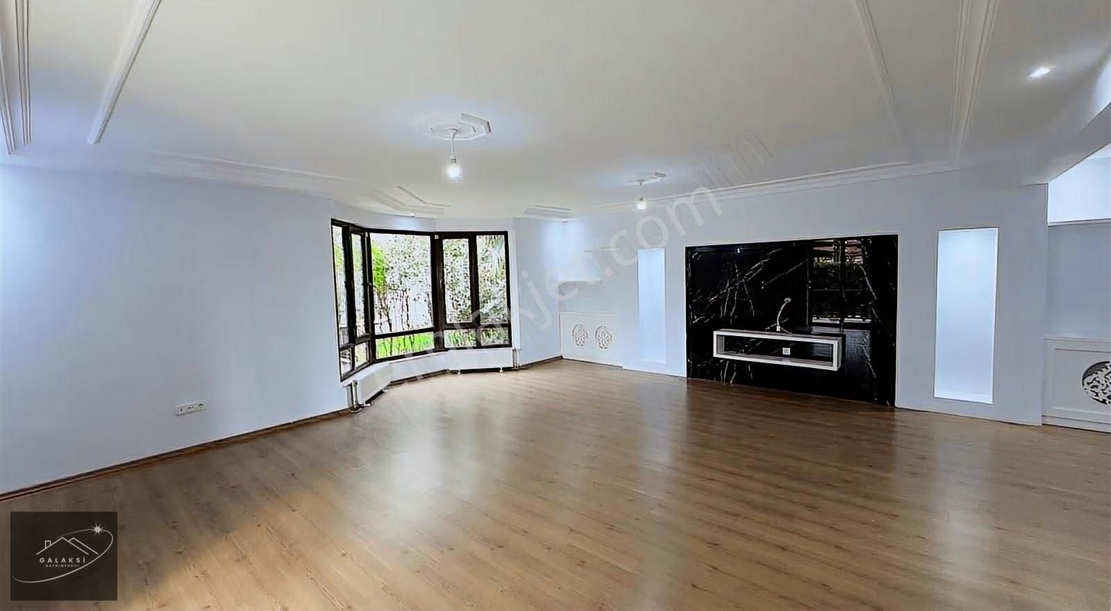 Galaksi Gayrimenkulden 6+1 Serdivanın En İyi Lokasyonunda Villa - Görsel 6