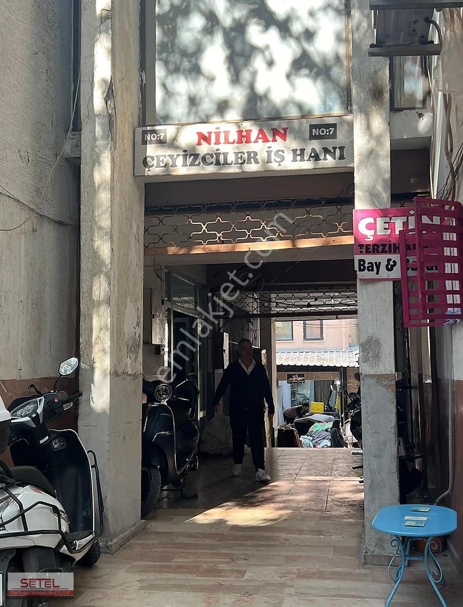 Setelden Reyhan Çeyizciler Çarşısında Kiralık Ofis - Görsel 10