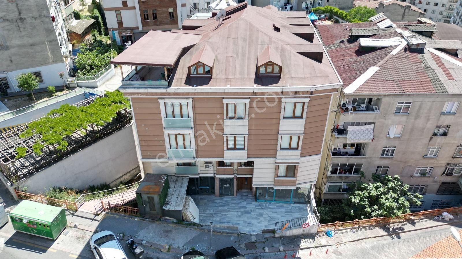 Kağıthane Talatpaşa Mh 200m2 Düz Giriş Kiralık Dükkan Cadde Üstü