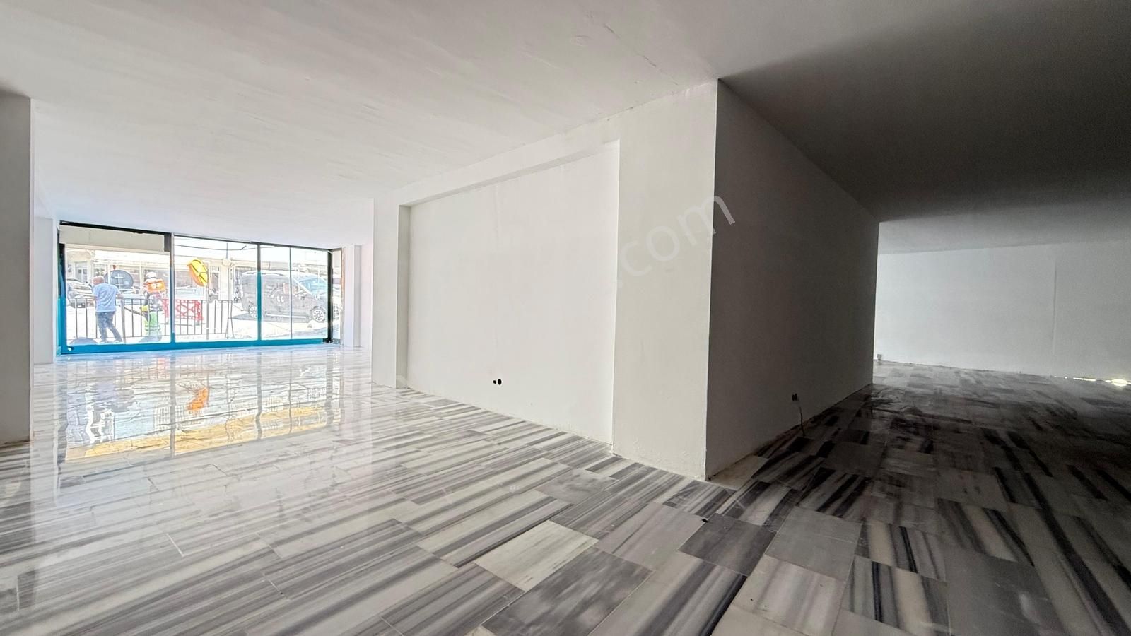 Kağıthane Talatpaşa Mh 200m2 Düz Giriş Kiralık Dükkan Cadde Üstü - Görsel 3