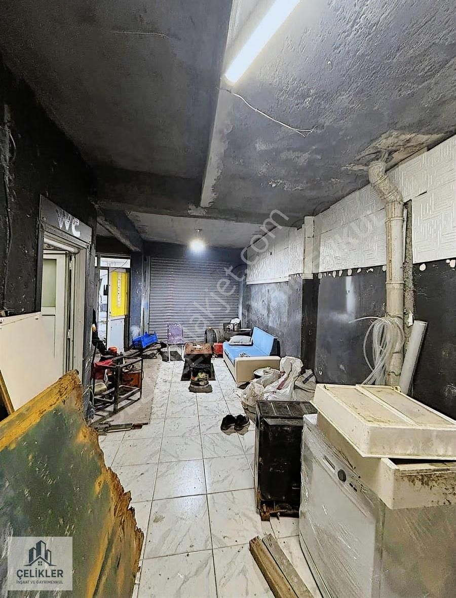 Millet Bahçesi Ve Anayol Yakınında Kiralık 90m2 İşyeri