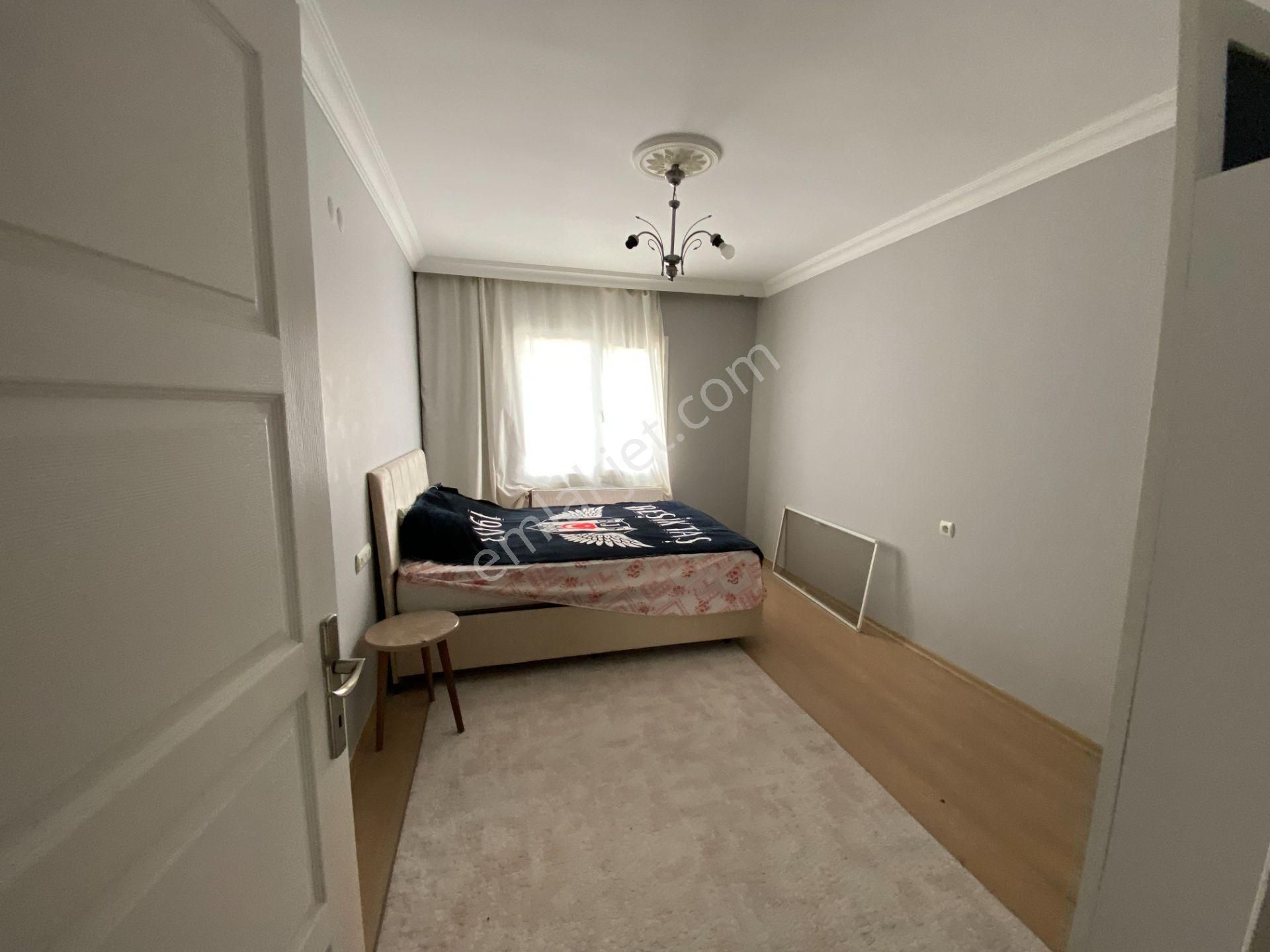 Çiğli Cumhuriyet Mah. Doğalgazlı Asansörlü Satılık 3+1 Daire - Görsel 7