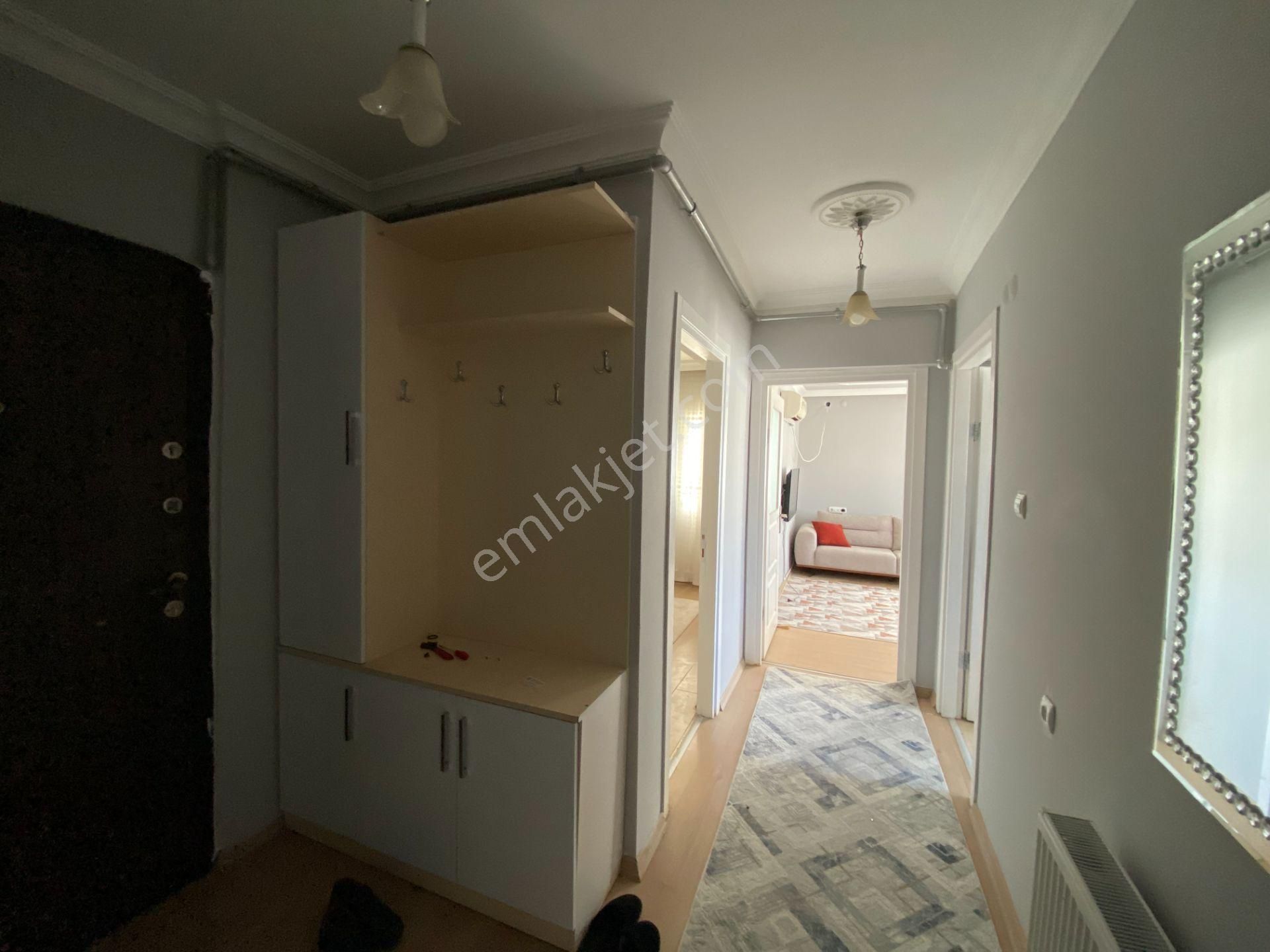 Çiğli Cumhuriyet Mah. Doğalgazlı Asansörlü Satılık 3+1 Daire - Görsel 5