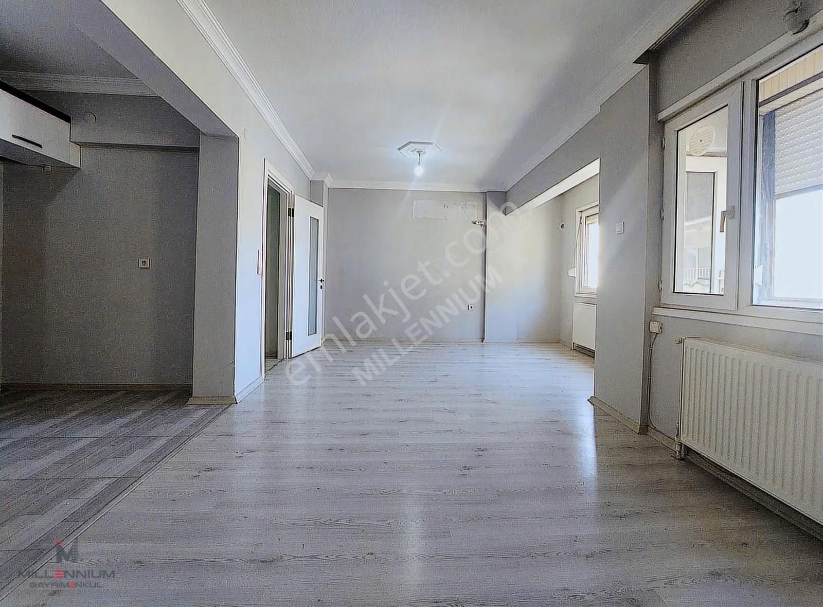 Karşıyaka Çarşı Yakını 3+1 Full Tadilatlı Arakat Satılık Daire - Görsel 13