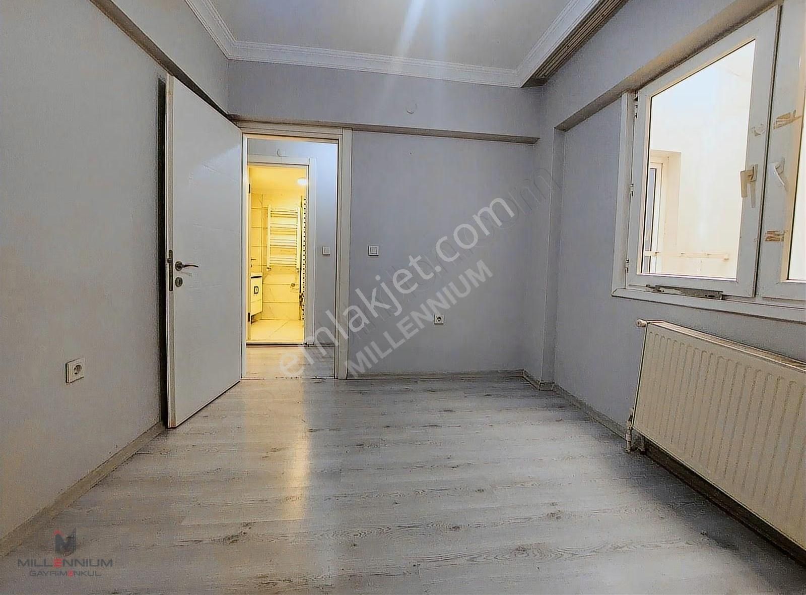 Karşıyaka Çarşı Yakını 3+1 Full Tadilatlı Arakat Satılık Daire - Görsel 12