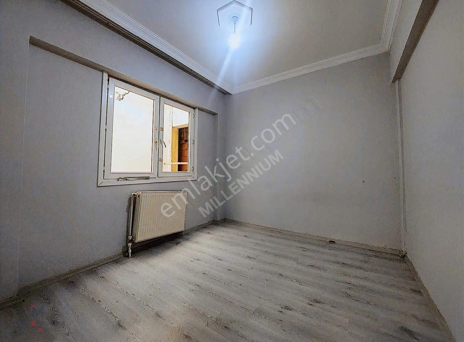 Karşıyaka Çarşı Yakını 3+1 Full Tadilatlı Arakat Satılık Daire - Görsel 4