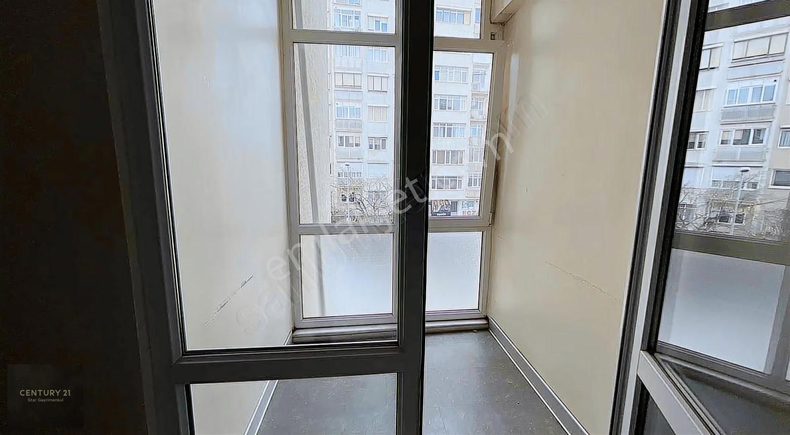 Century 21 Stardan Akmerkezin Karşısında Harika Konumda Daire - Görsel 15