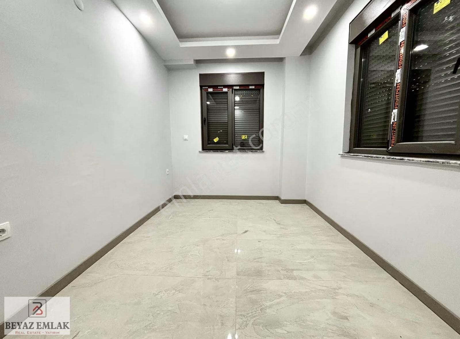 Salı Pazarı Yanı Oturma Hazır 1+1 Ve Katta Satılık Alternatifler - Görsel 10