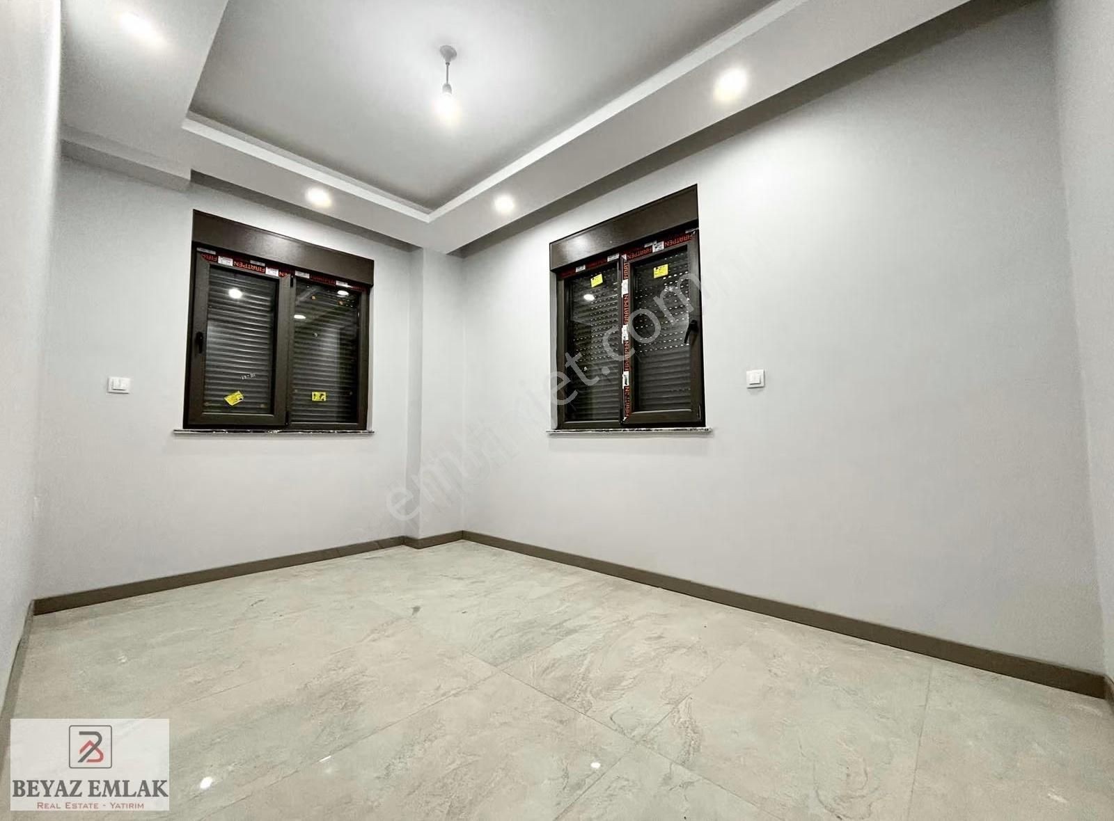 Salı Pazarı Yanı Oturma Hazır 1+1 Ve Katta Satılık Alternatifler - Görsel 9