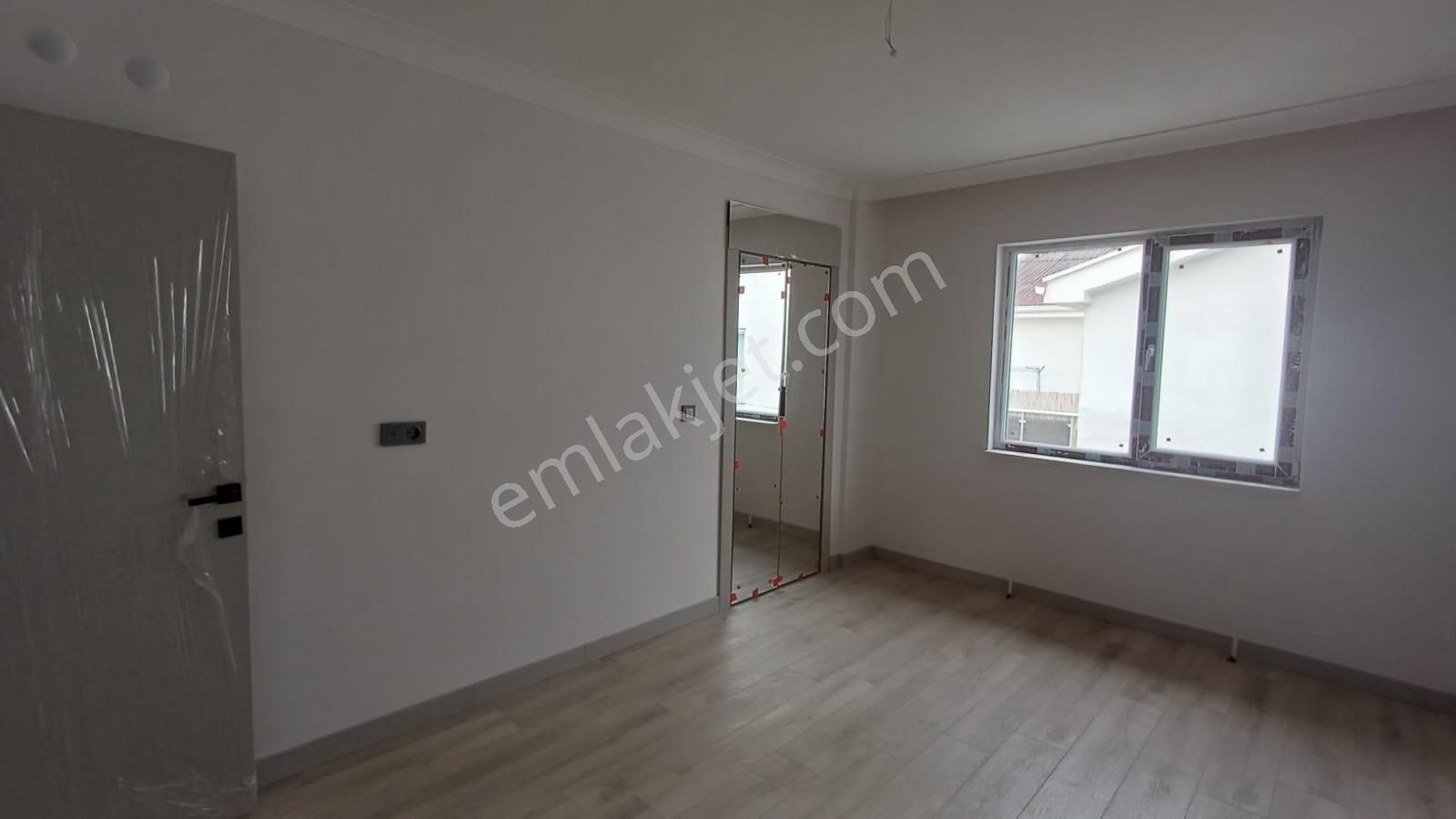 Süvari'de Geniş Ferah, E. Banyolu, Otoparklı Sıfır 3+1 Daire - Görsel 24