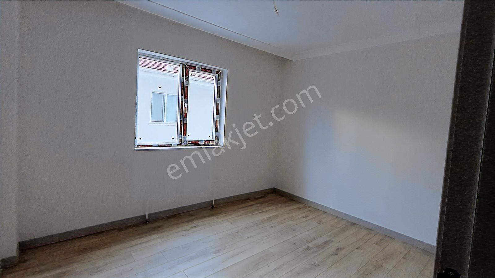 Süvari'de Geniş Ferah, E. Banyolu, Otoparklı Sıfır 3+1 Daire - Görsel 2