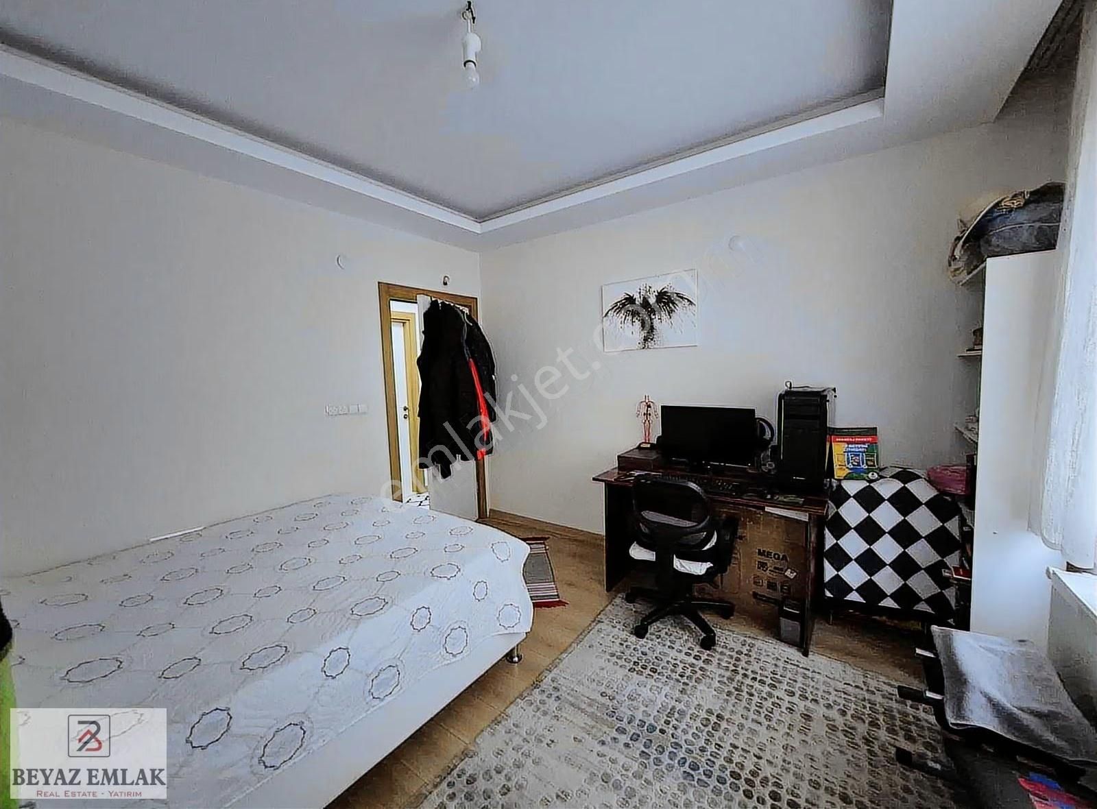 Şafak Mah. Ebeveyn Banyolu Asansörlü Katta Geniş 3+1 Daire - Görsel 20