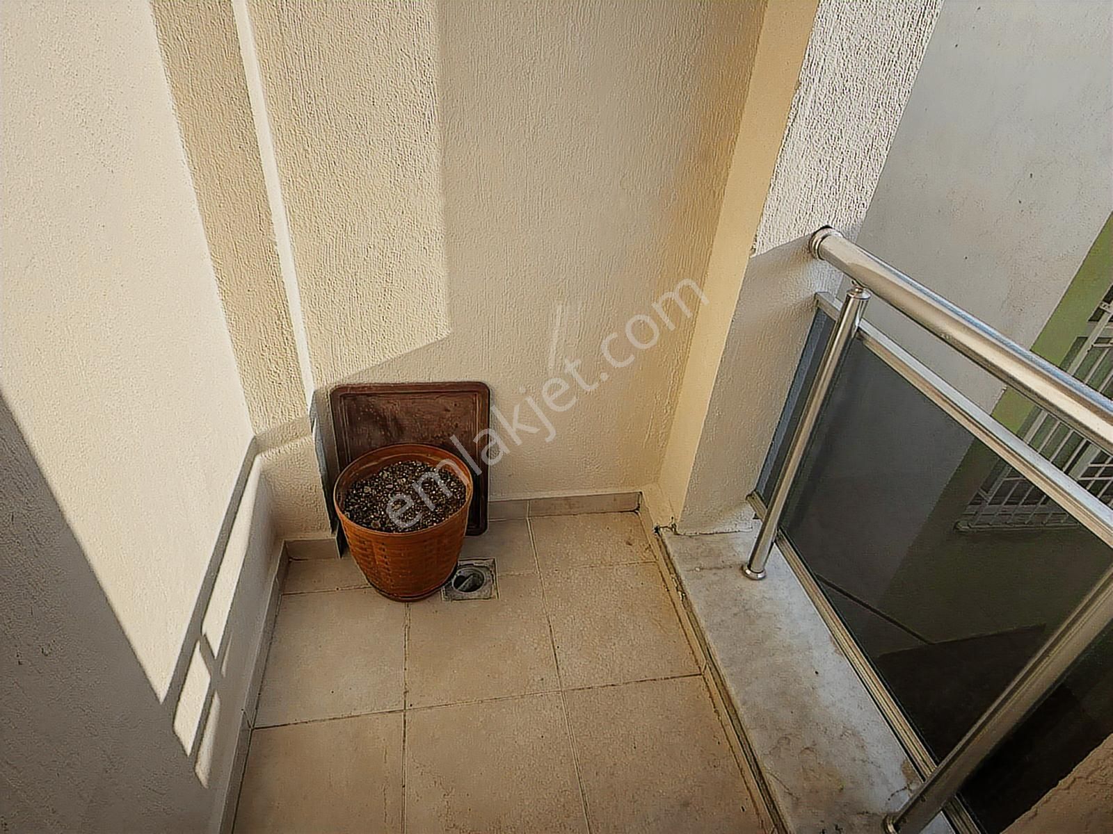 Binyapıdan İncilipınar'da Sıfır Eşyalı Ara Kat Kiralık Apart ! - Görsel 14