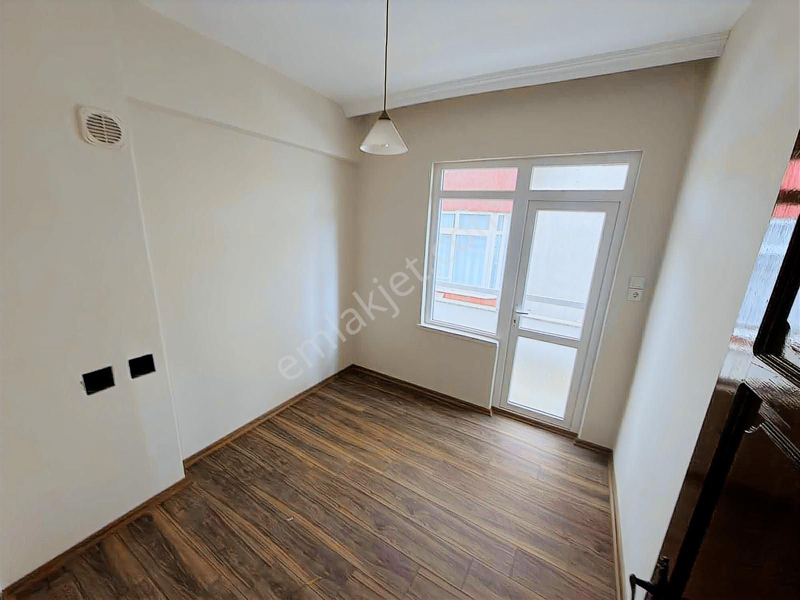 Emlakparktan Kale Yamacında Şehir Manzaralı Kiralık 2+1 Daire - Görsel 15