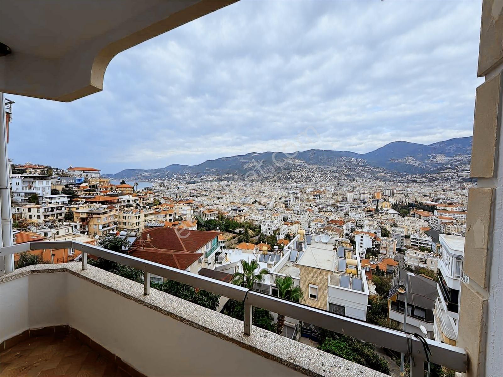 Emlakparktan Kale Yamacında Şehir Manzaralı Kiralık 2+1 Daire - Görsel 9