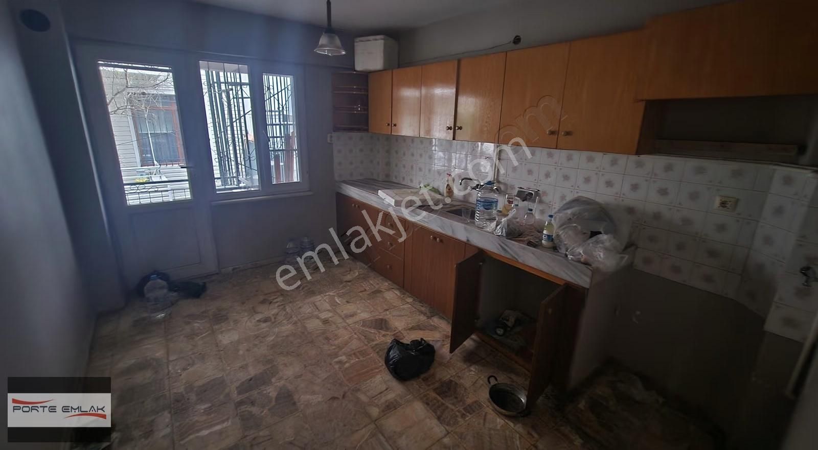 Akçay Porte Emlak'tan 2+1 Kiralık Giriş Kat - Görsel 4