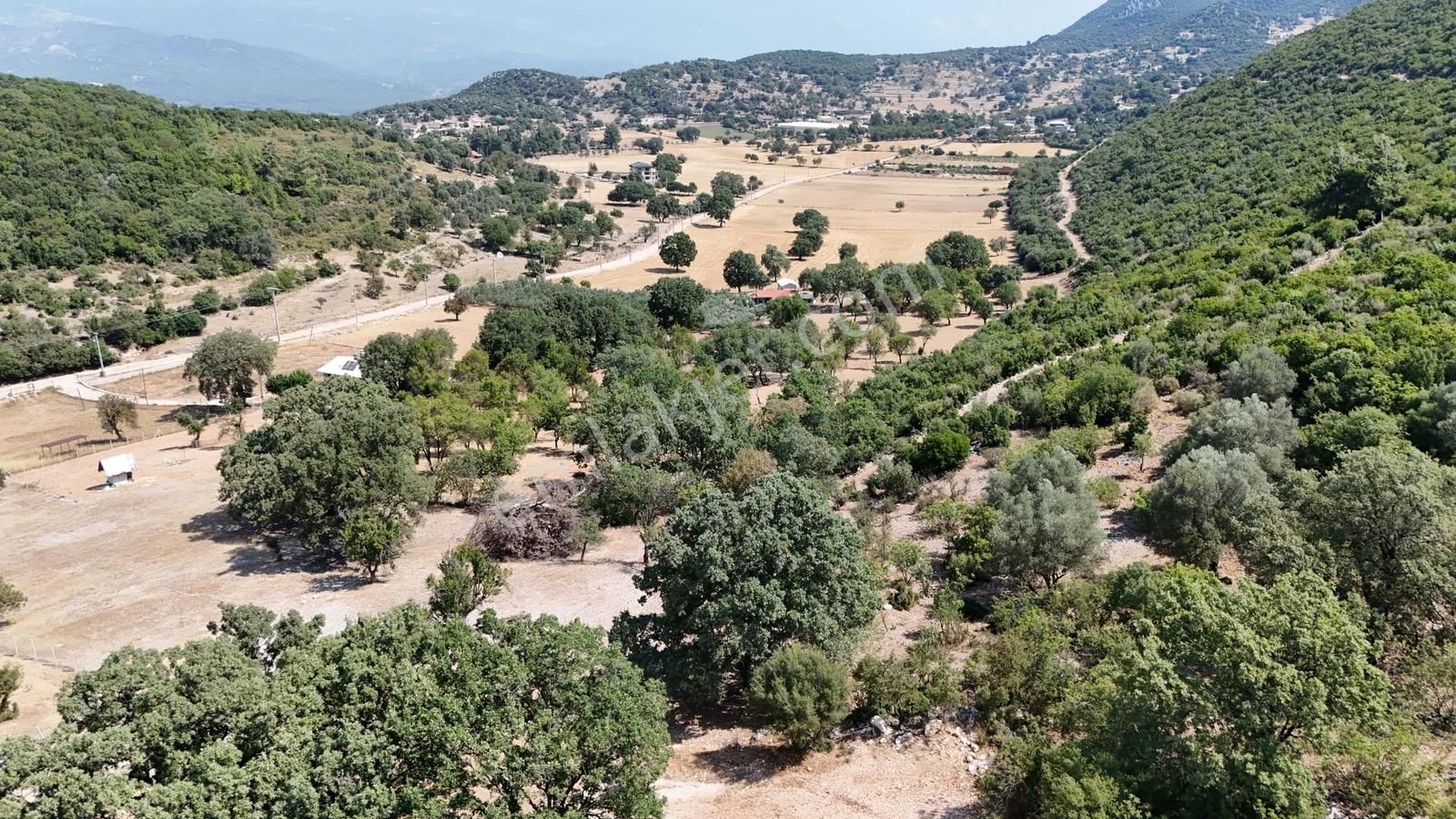 Kaş Ahatlı Mahallesinde İçinde Ev Olan Satılık Arsa | Soft Emlak - Görsel 14