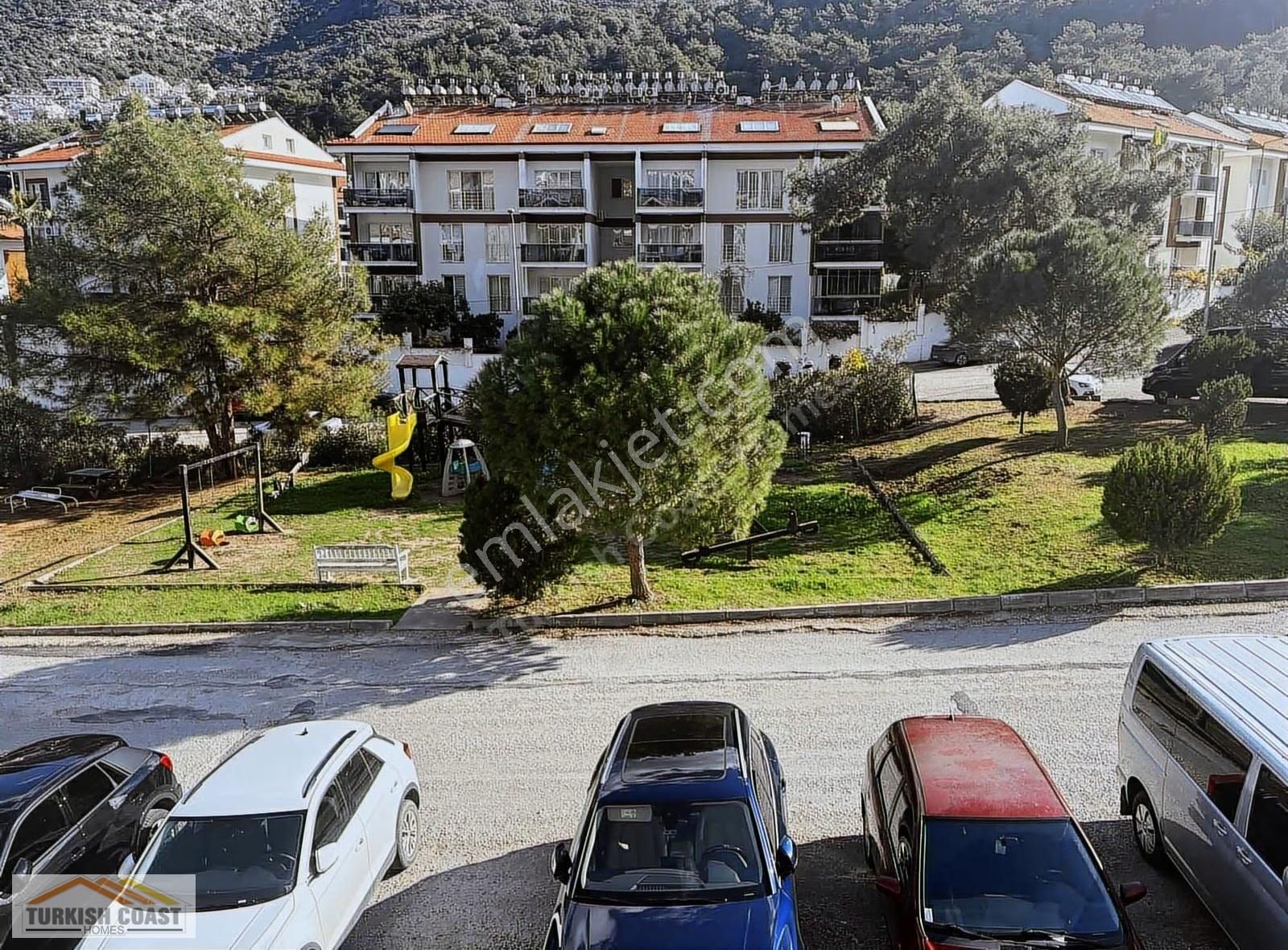 Havuzlu Site İçerisinde Çok Keyifli Ara Kat - Görsel 28