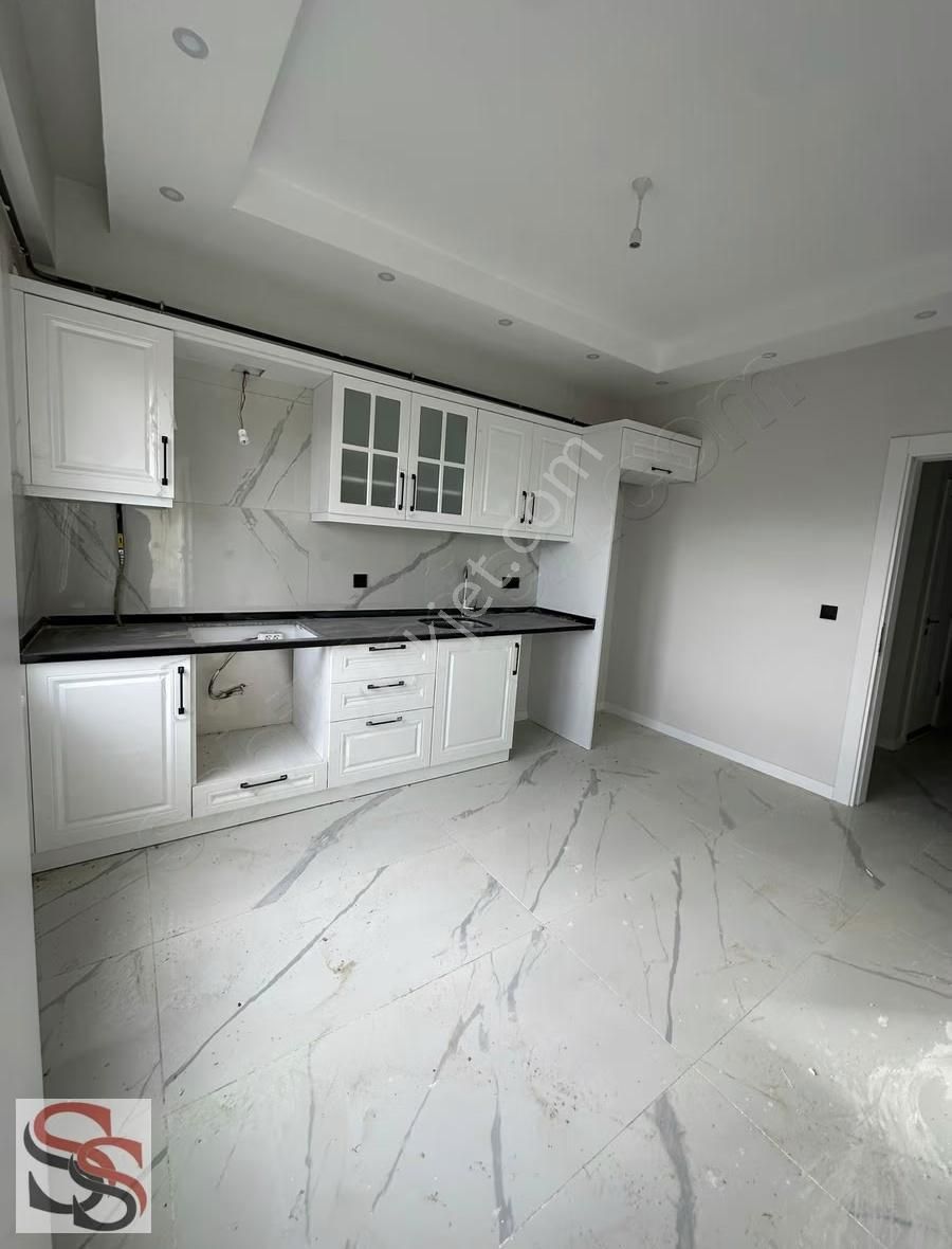 Tekeler'de Site İçi Oturuma Hazır Kapalı Garajlı 3.kat 3+1 Daire - Görsel 21