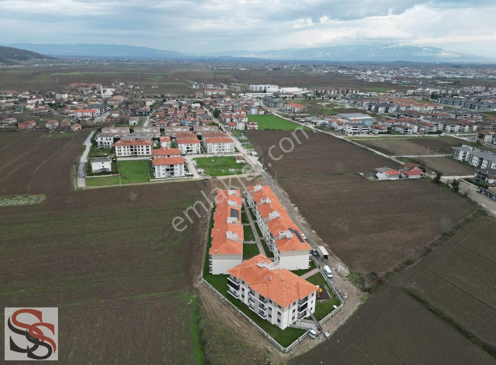 Tekeler'de Site İçi Oturuma Hazır Kapalı Garajlı 3.kat 3+1 Daire - Görsel 28