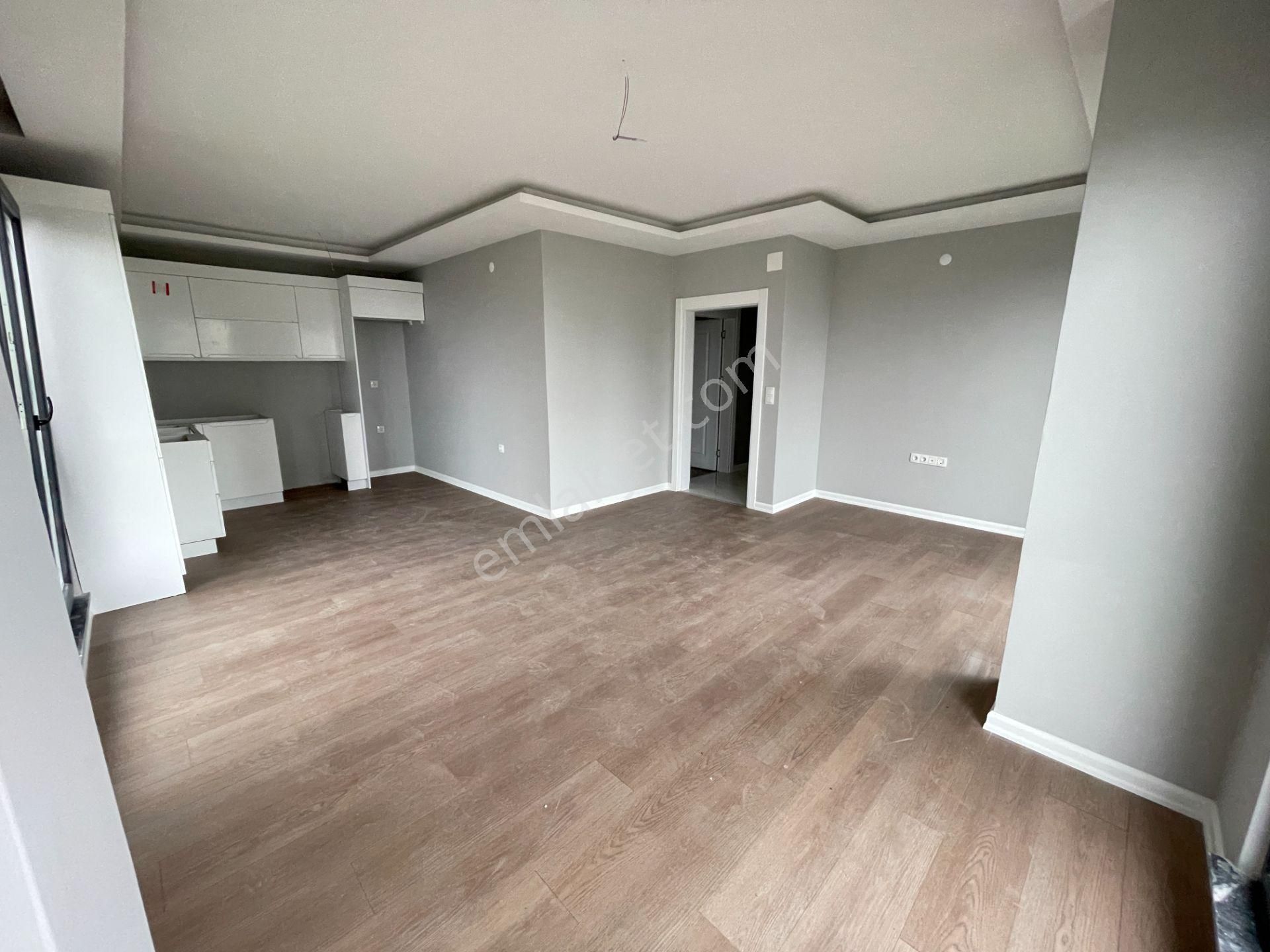 Beşirli Merkezi Konumda 60 M² Bahçe Alanına Sahip Satılık Daire - Görsel 3