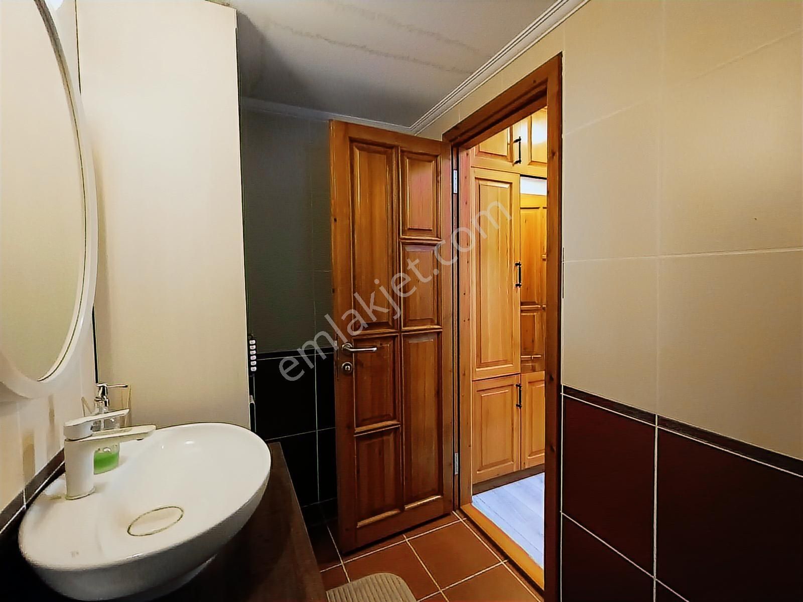 Kuşadası Jappa Green Village Sitesinde Satılık 3+1 Lüks Villa - Görsel 18