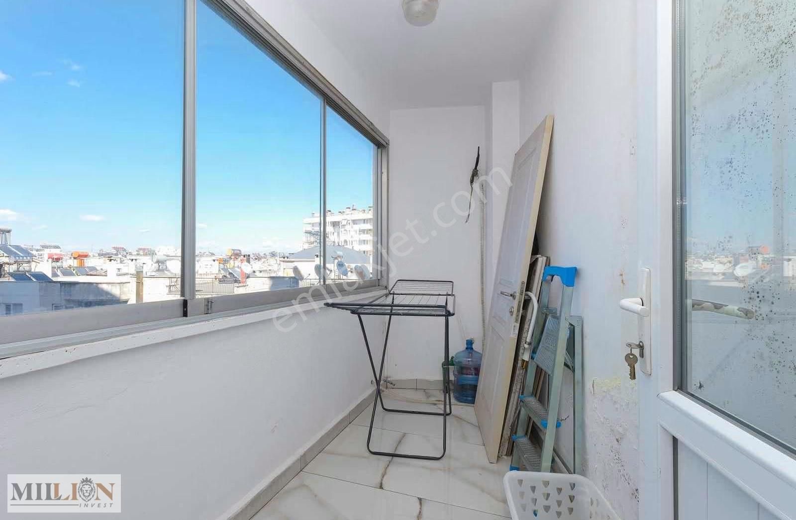 Muratpaşa 100.yıl Cadde Üzerinde 3+1 Geniş Daire - Görsel 32