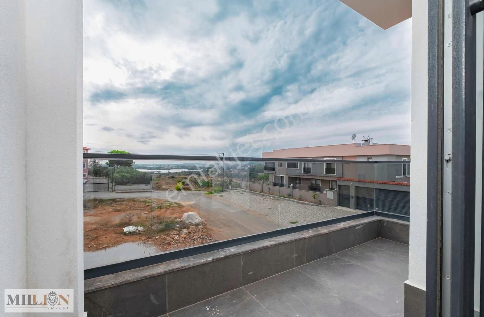 Aksu Karaçalı'da Müstakil 3+1 Havuzlu Villa - Görsel 20