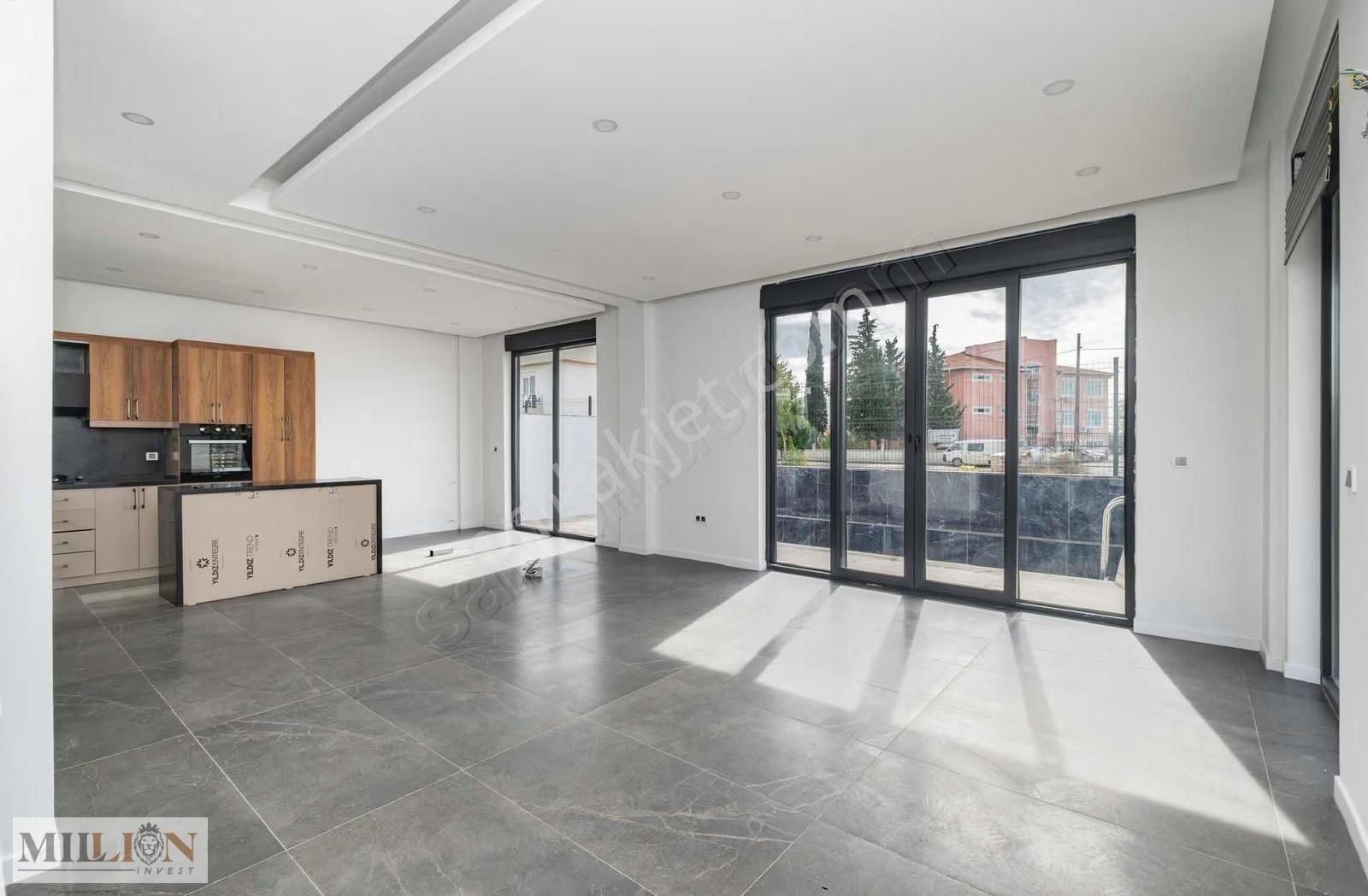 Aksu Karaçalı'da Müstakil 3+1 Havuzlu Villa - Görsel 25